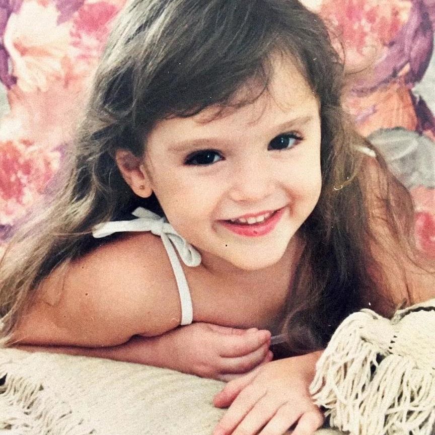 Isabelle Manoela Spelling Maclay